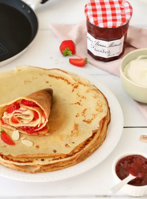 Crêpes gourmandes à la confiture de Fraise