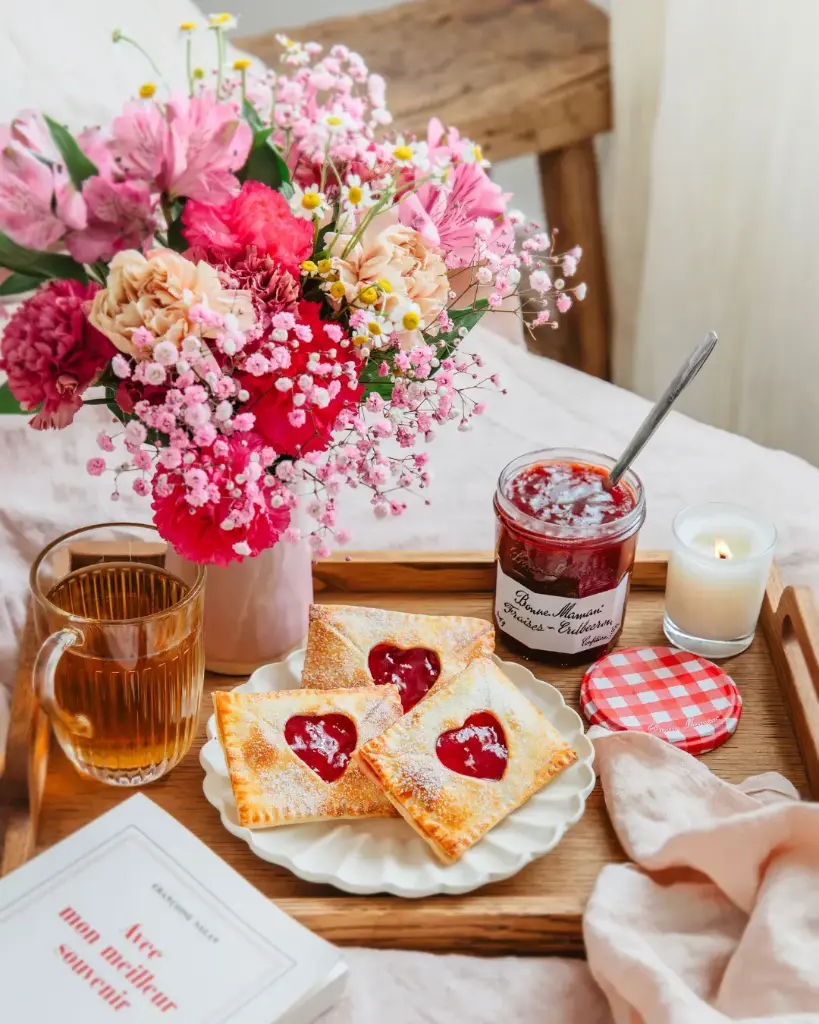 Törtchen "Liebesbriefe" mit Erdbeerkonfitüre